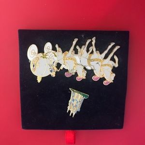 LIMITED EDITION DISNEY CINDERELLA PIN